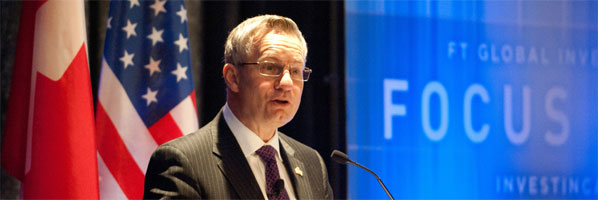 Le ministre Fast fait la promotion du Canada à une conférence sur l’investissement