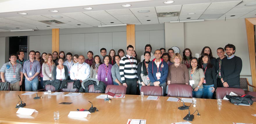 Minister of State Ablonczy Meets with Latin American and Caribbean Graduate Students