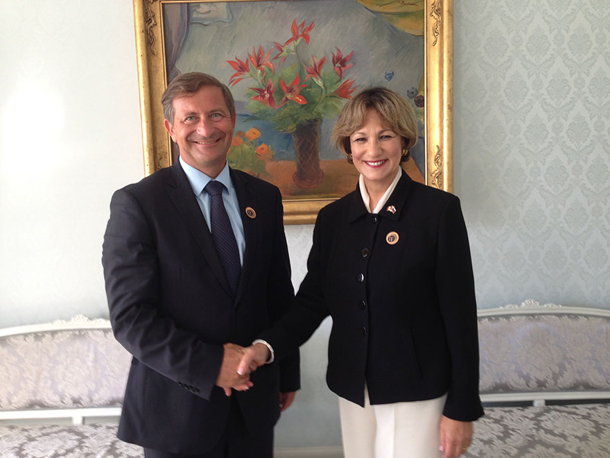 La ministre d’État Yelich rencontre le ministre des Affaires étrangères de Slovénie